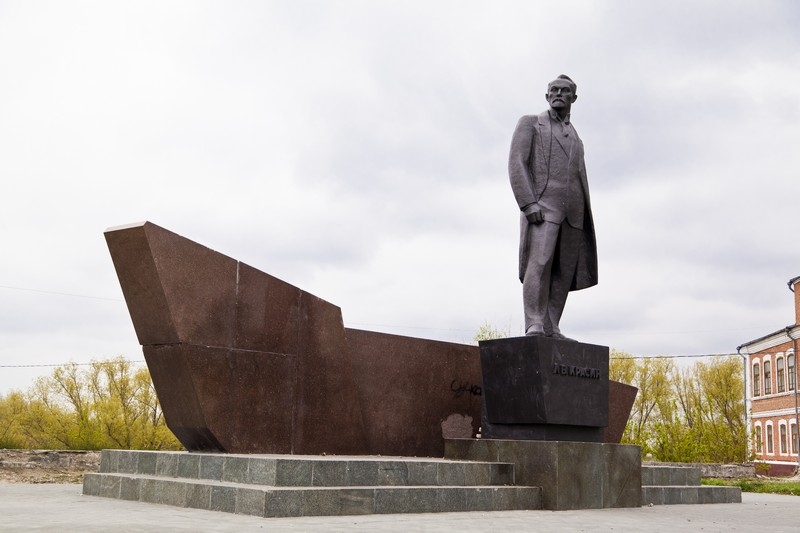 Памятник Леониду Красину